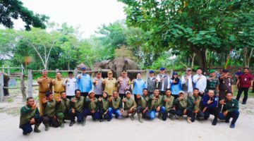 Tinjau TNTN Kapolri-Titiek Soeharto Didampingi Kapolda Riau: Dukung Pelestarian Gajah dan Penanaman Pohon
