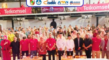 150 Guru Pekanbaru ‘Naik Kelas’ Digital, Telkomsel Latih Bikin Konten Sampai Berhadiah Umrah