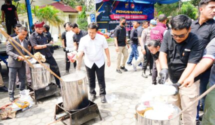 Polda Riau rebus sabu ganja jaringan internasional