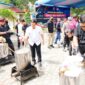 Petugas Ditresnarkoba Polda Riau rebus 100,55 Kg sabu dan ganja jaringan internasional senilai Rp 143,73 Miliar menggunakan drum air mendidih di Mapolda Riau, Rabu (28/10/2026). Pemusnahan ini hasil Operasi Sarang Narkoba. (Foto: Dok. Humas Polda Riau)